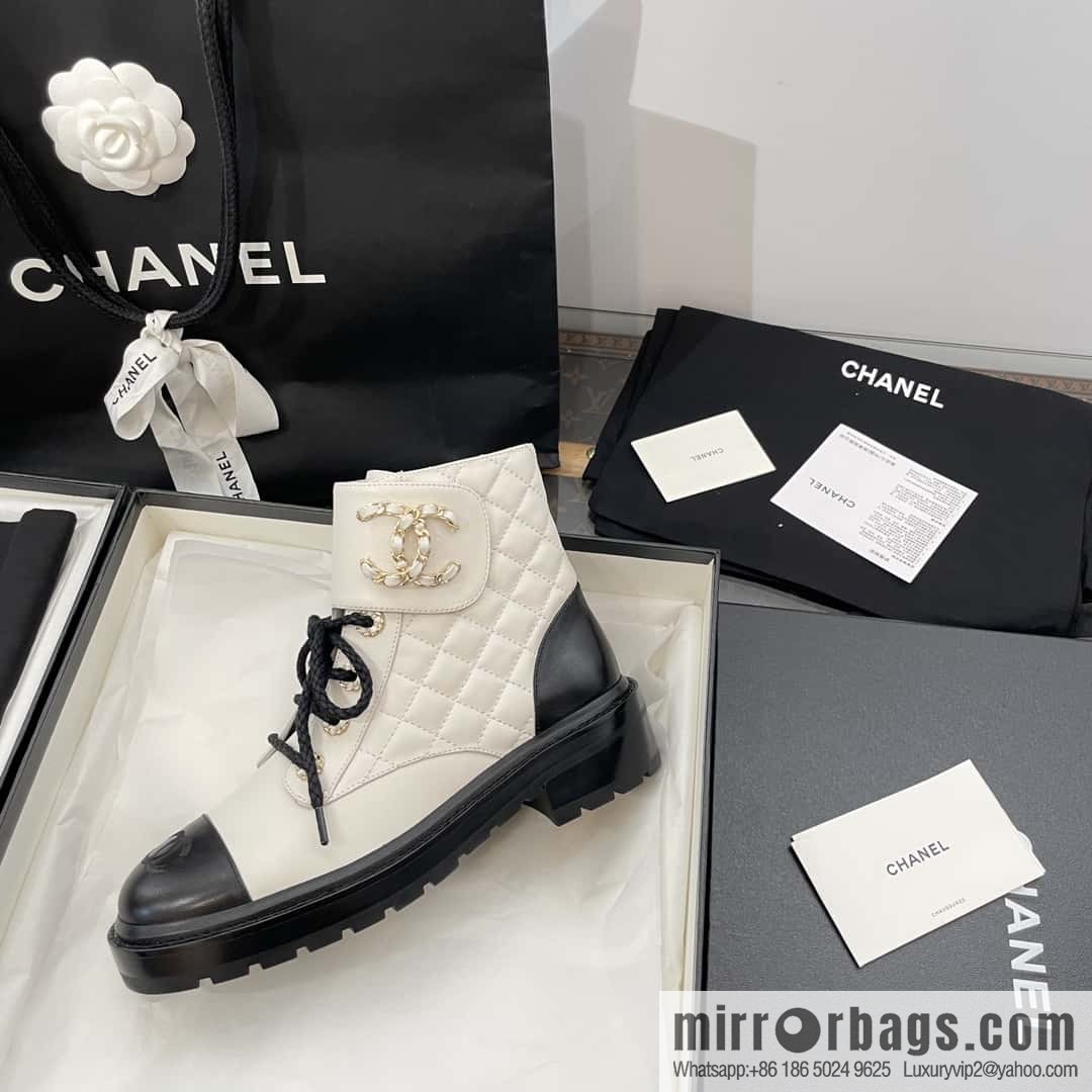 CHANEL Xiaoxiang autumn and winter classic diamond Martin boots