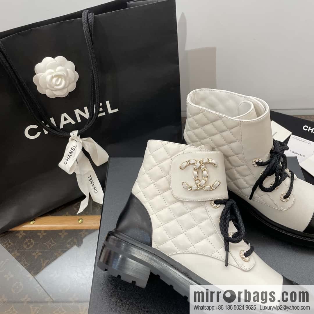 CHANEL Xiaoxiang autumn and winter classic diamond Martin boots