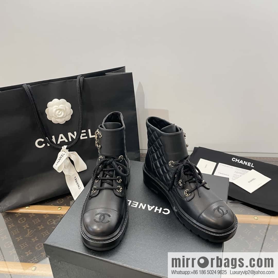 CHANEL Xiaoxiang autumn and winter classic diamond Martin boots