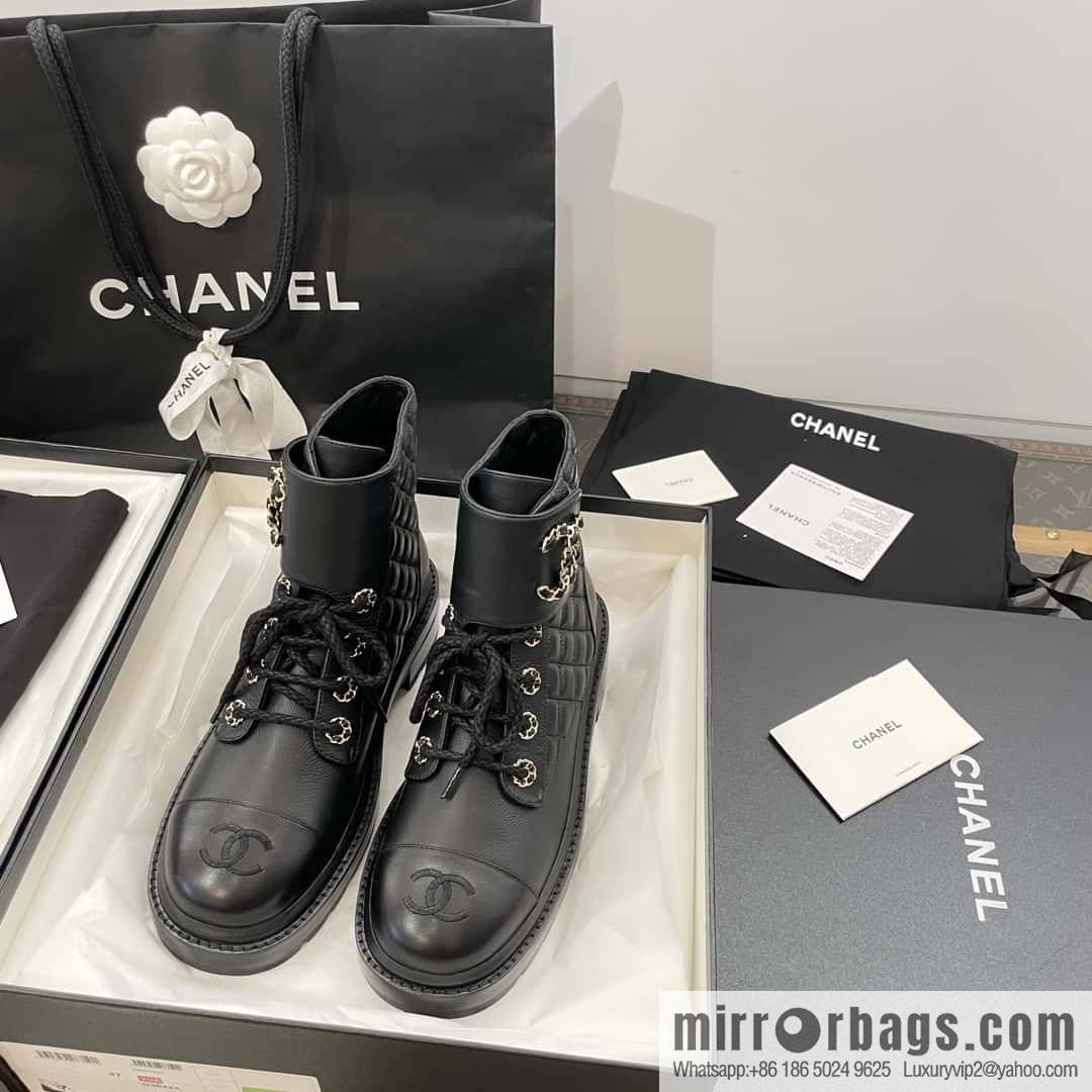 CHANEL Xiaoxiang autumn and winter classic diamond Martin boots