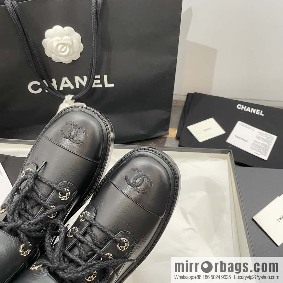 CHANEL Xiaoxiang autumn and winter classic diamond Martin boots