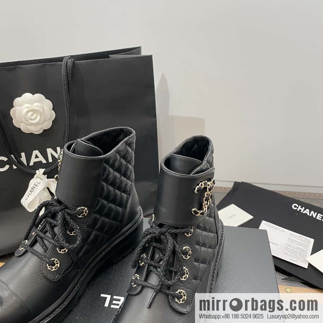CHANEL Xiaoxiang autumn and winter classic diamond Martin boots
