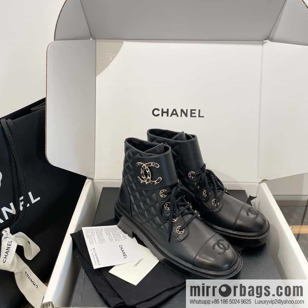 CHANEL Xiaoxiang autumn and winter classic diamond Martin boots