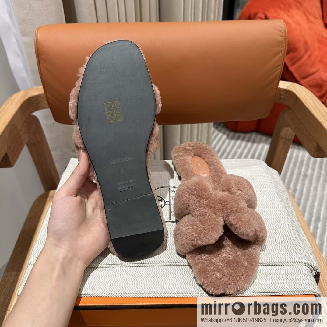 Hermès Lamb Fur H Slippers