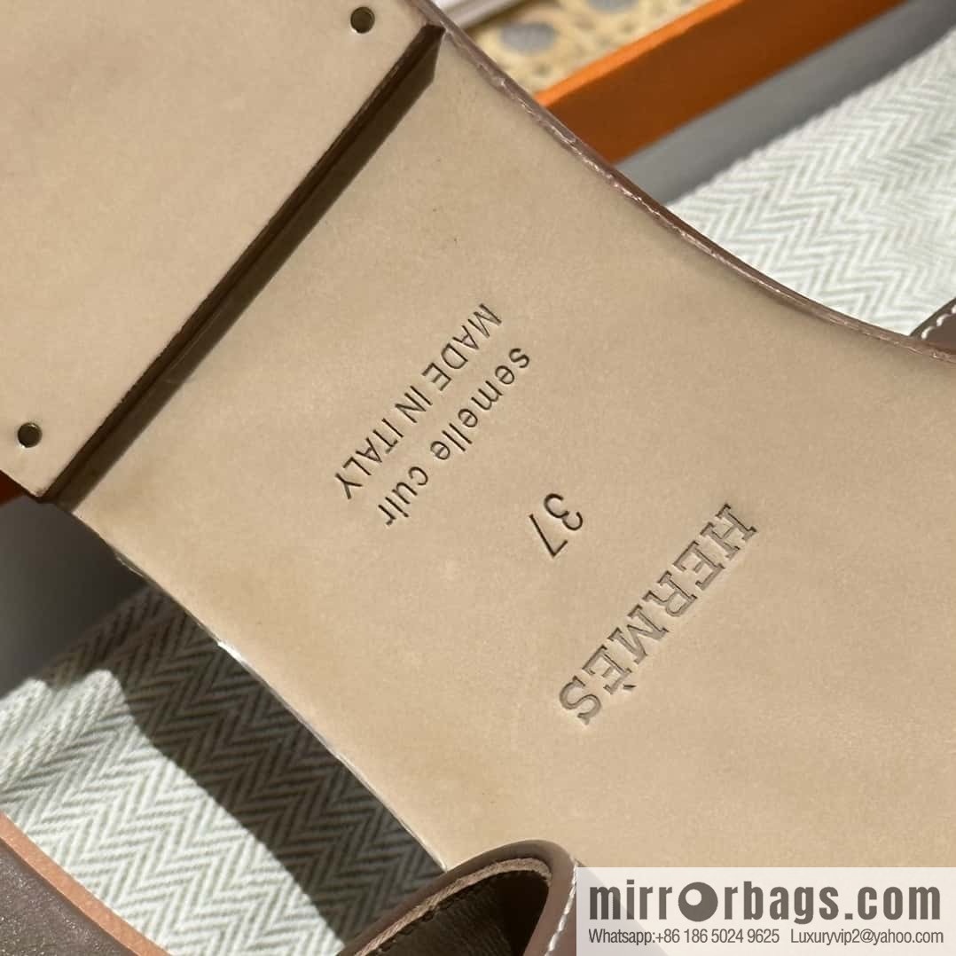 Hermès leather outsole H slippers