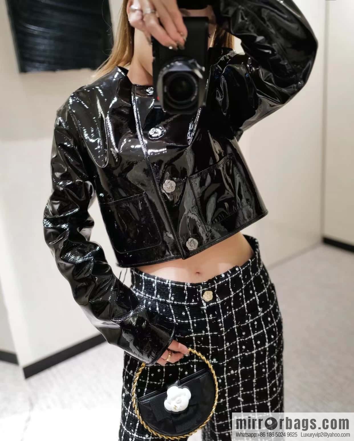 CHANEL 23K Camellia Hula Hoop AP3584