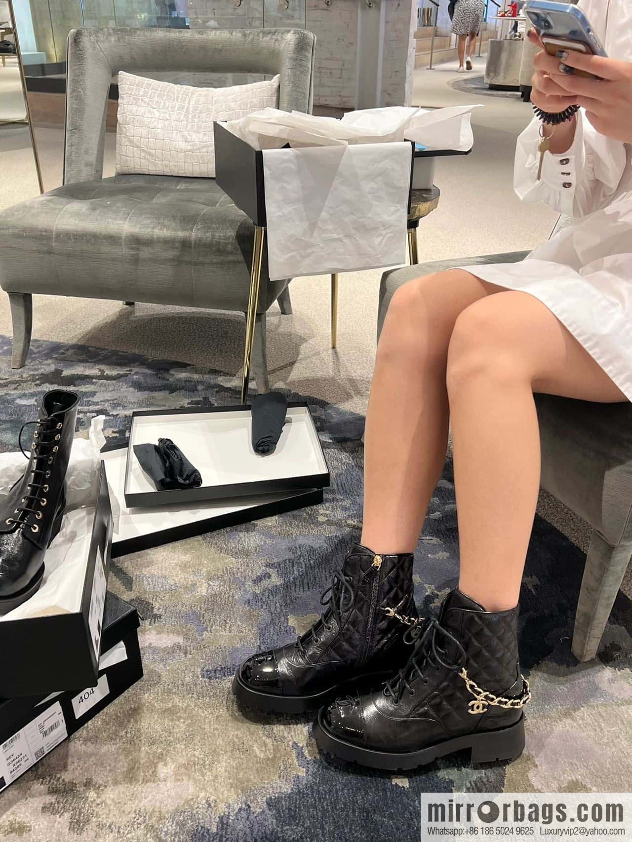 CHANEL Xiaoxiang Autumn and winter rhombus chain Martin boots