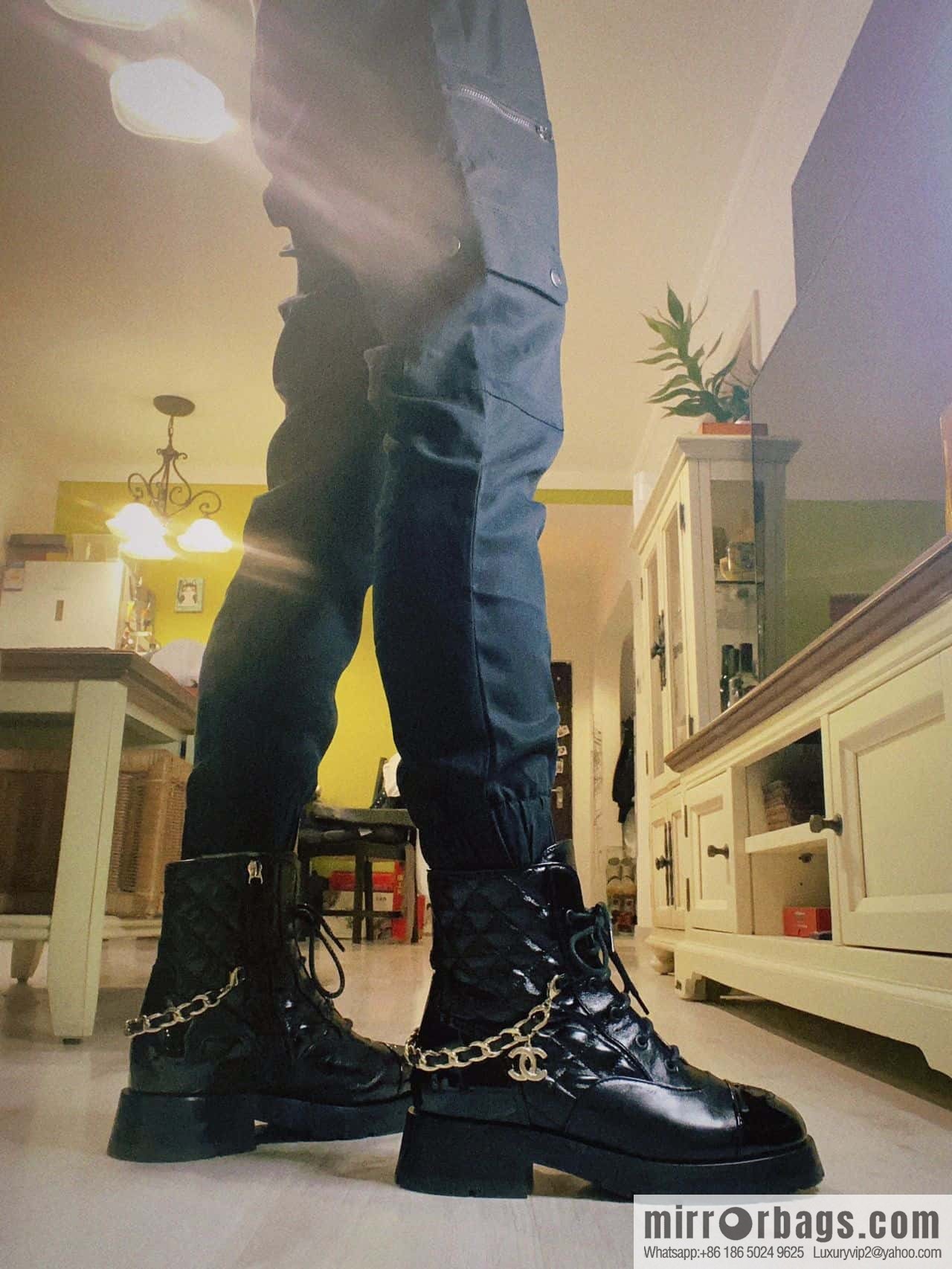 CHANEL Xiaoxiang Autumn and winter rhombus chain Martin boots