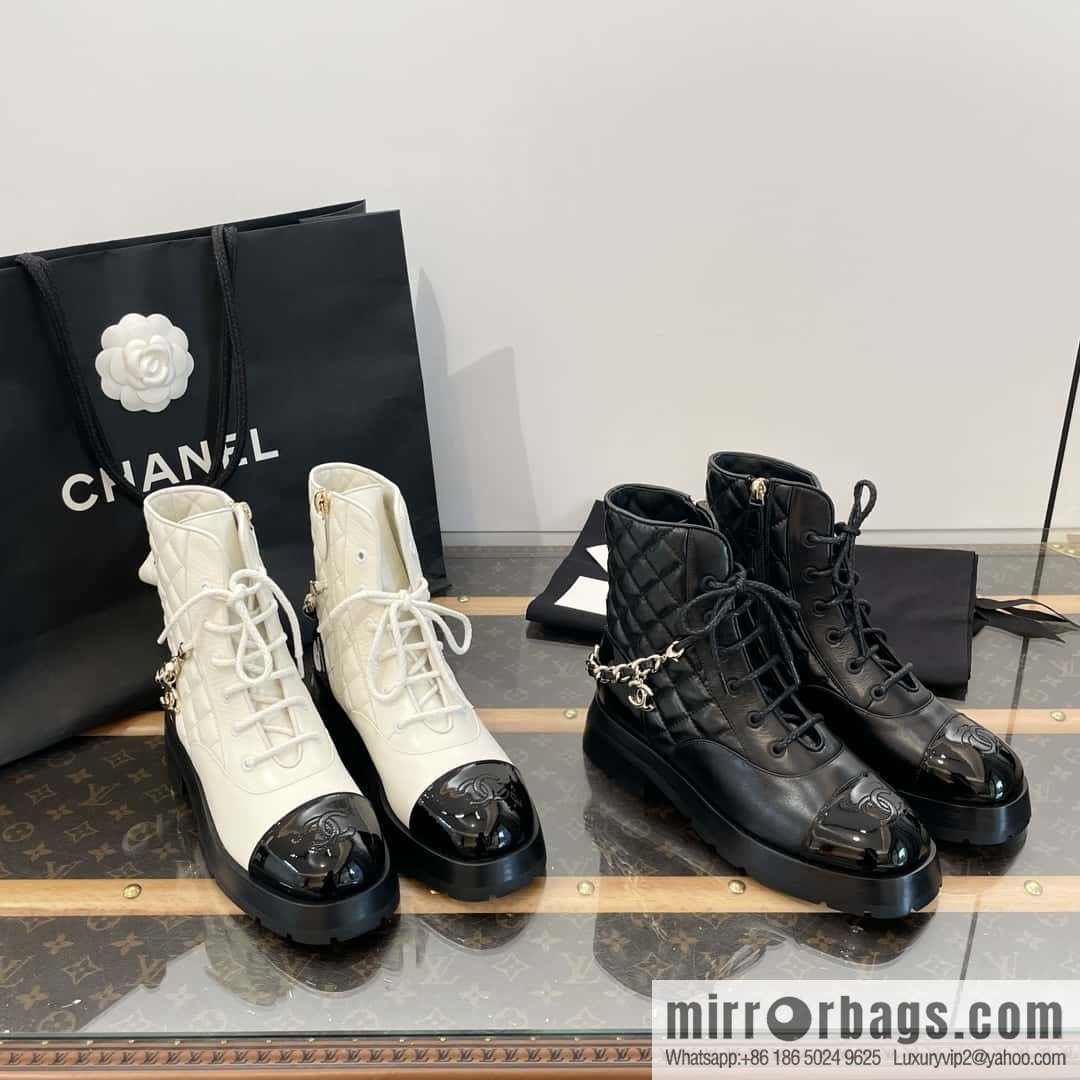 CHANEL Xiaoxiang Autumn and winter rhombus chain Martin boots