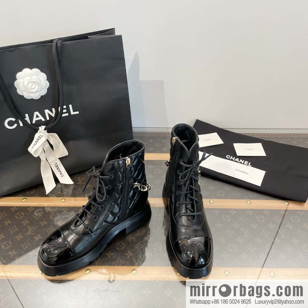CHANEL Xiaoxiang Autumn and winter rhombus chain Martin boots