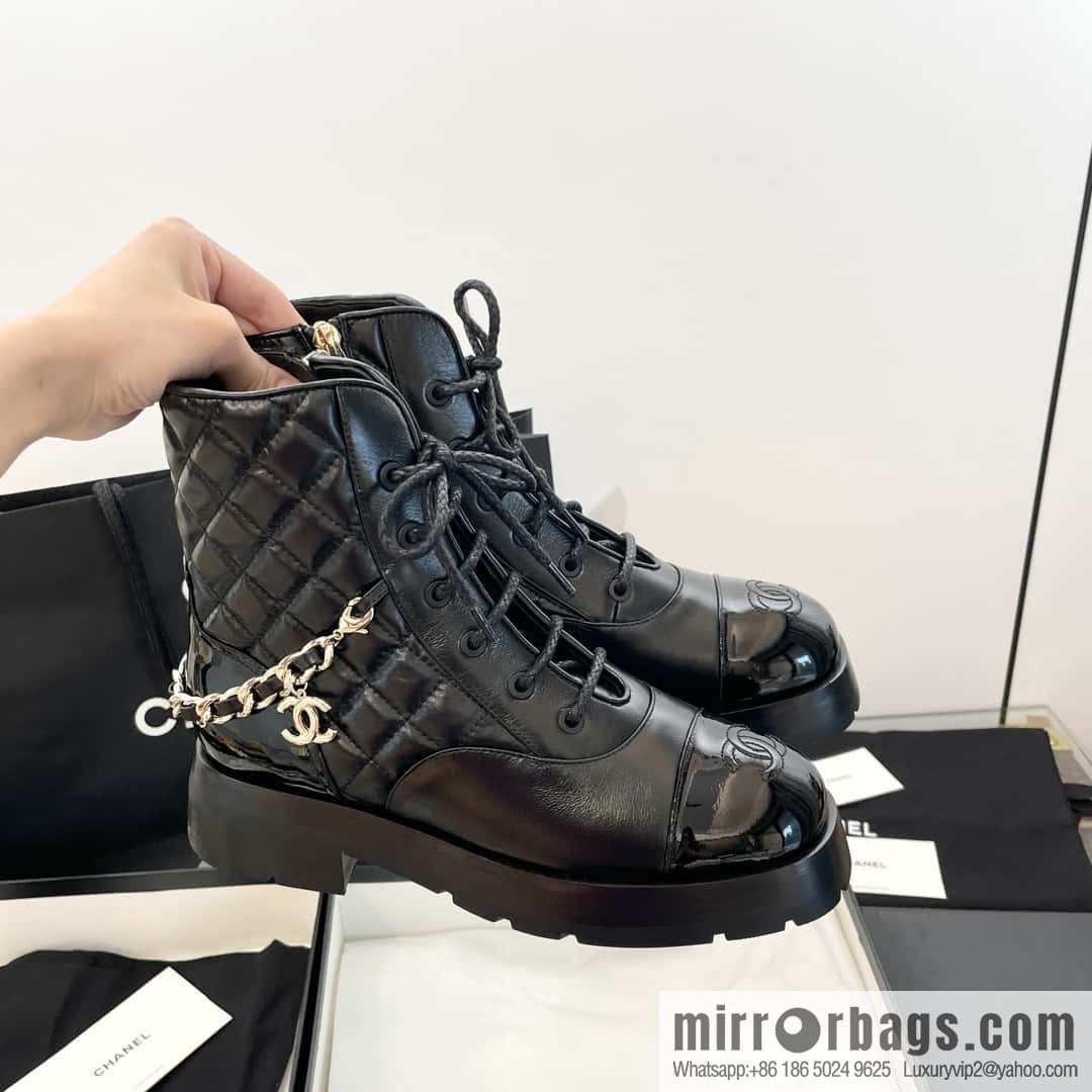 CHANEL Xiaoxiang Autumn and winter rhombus chain Martin boots