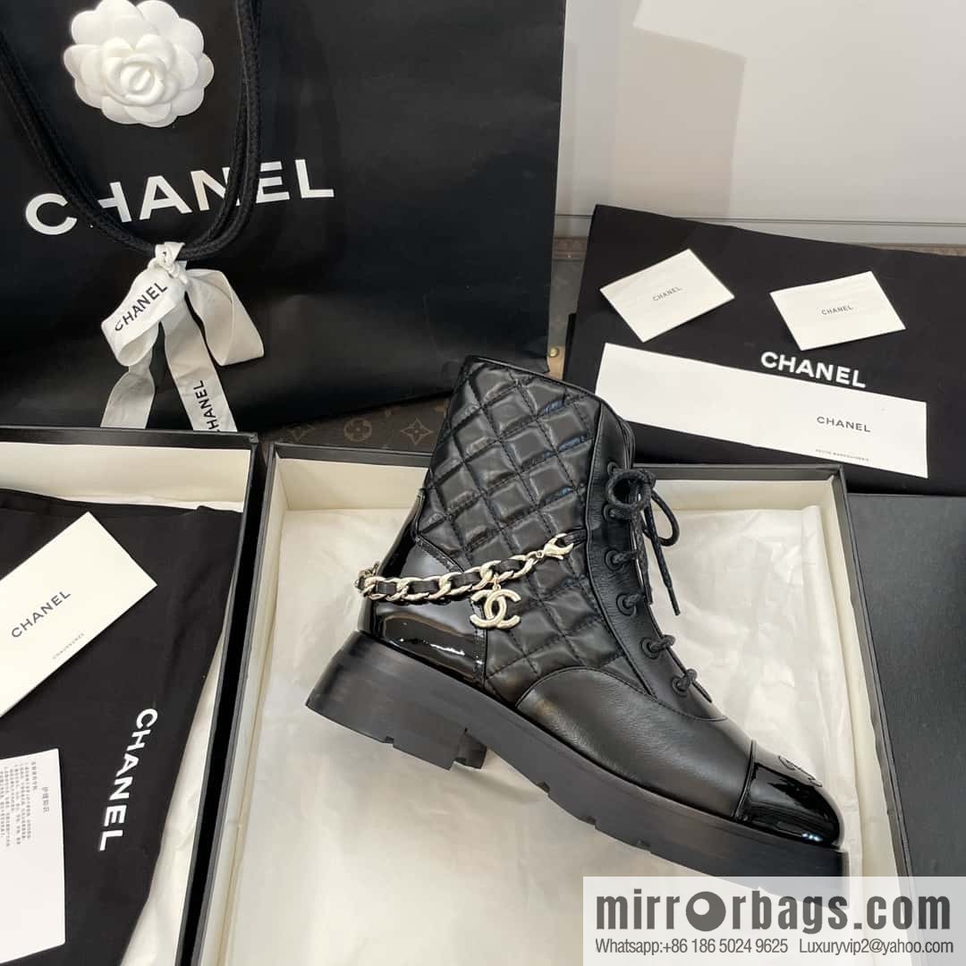 CHANEL Xiaoxiang Autumn and winter rhombus chain Martin boots