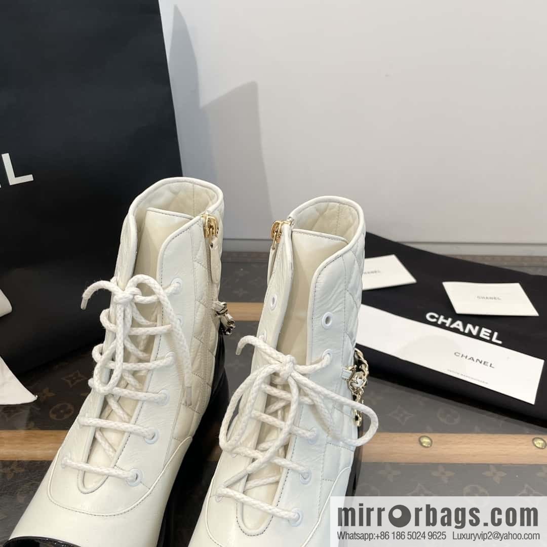 CHANEL Xiaoxiang Autumn and winter rhombus chain Martin boots