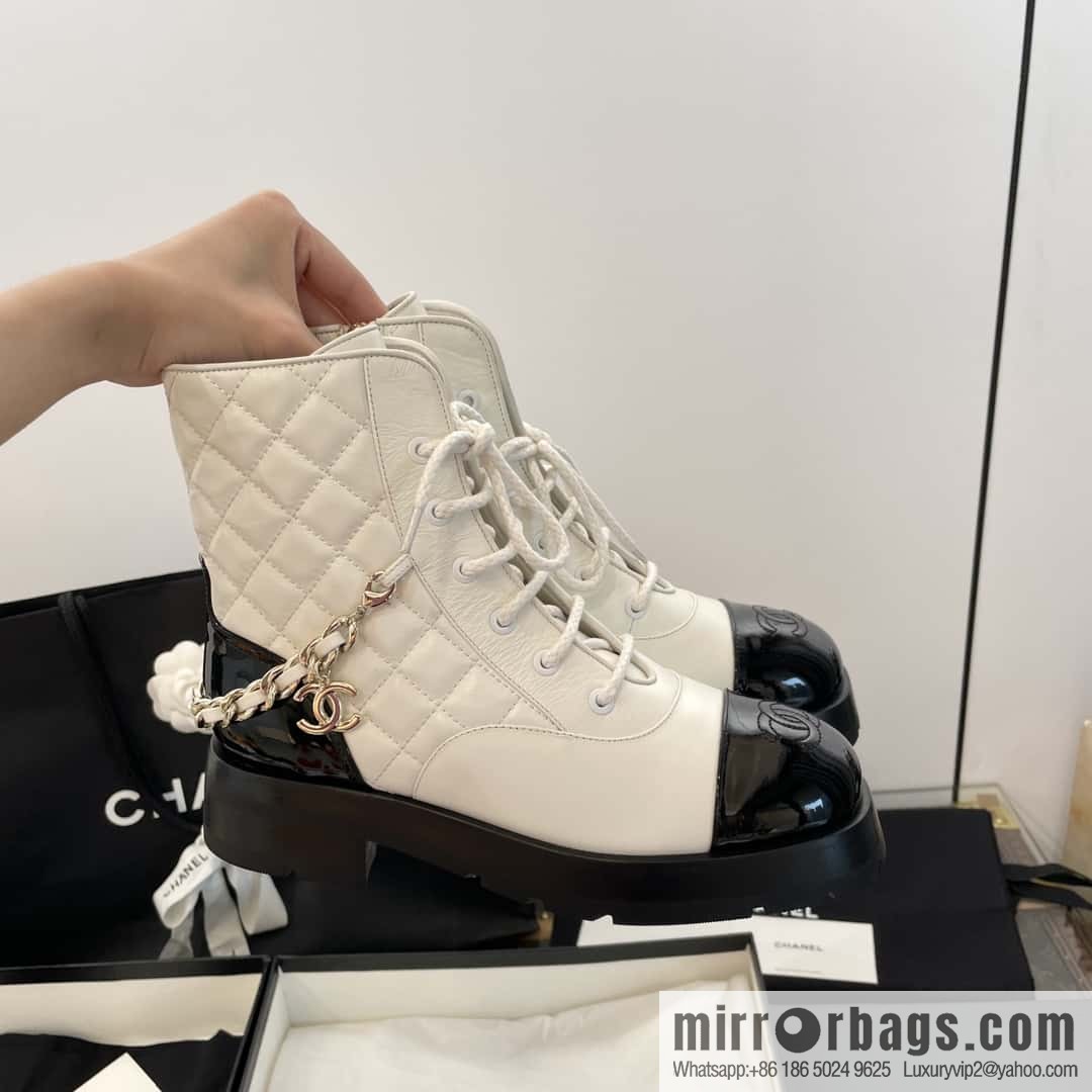 CHANEL Xiaoxiang Autumn and winter rhombus chain Martin boots