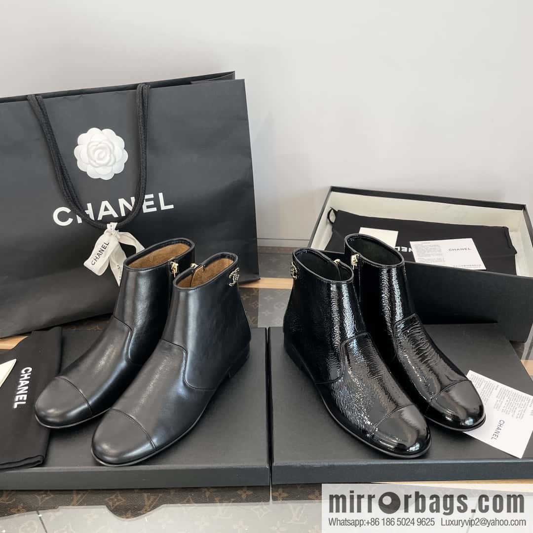 CHANEL Xiaoxiang Chelsea Boots