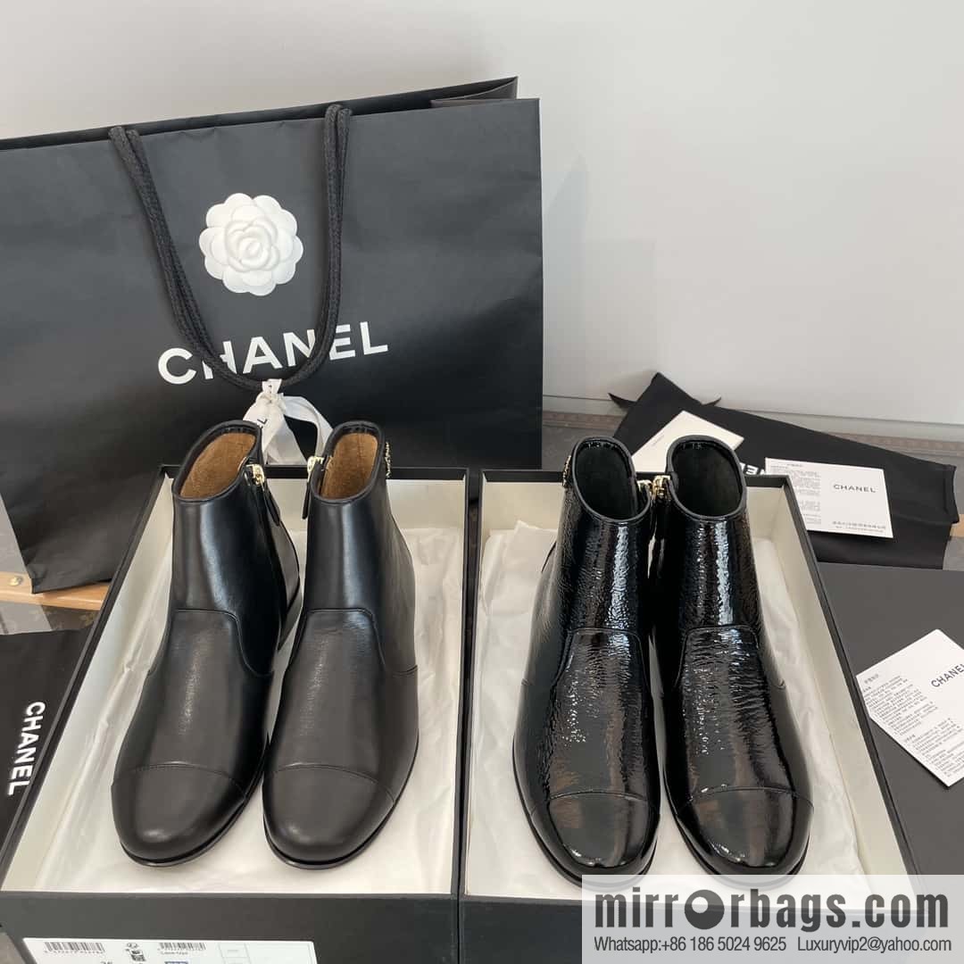 CHANEL Xiaoxiang Chelsea Boots