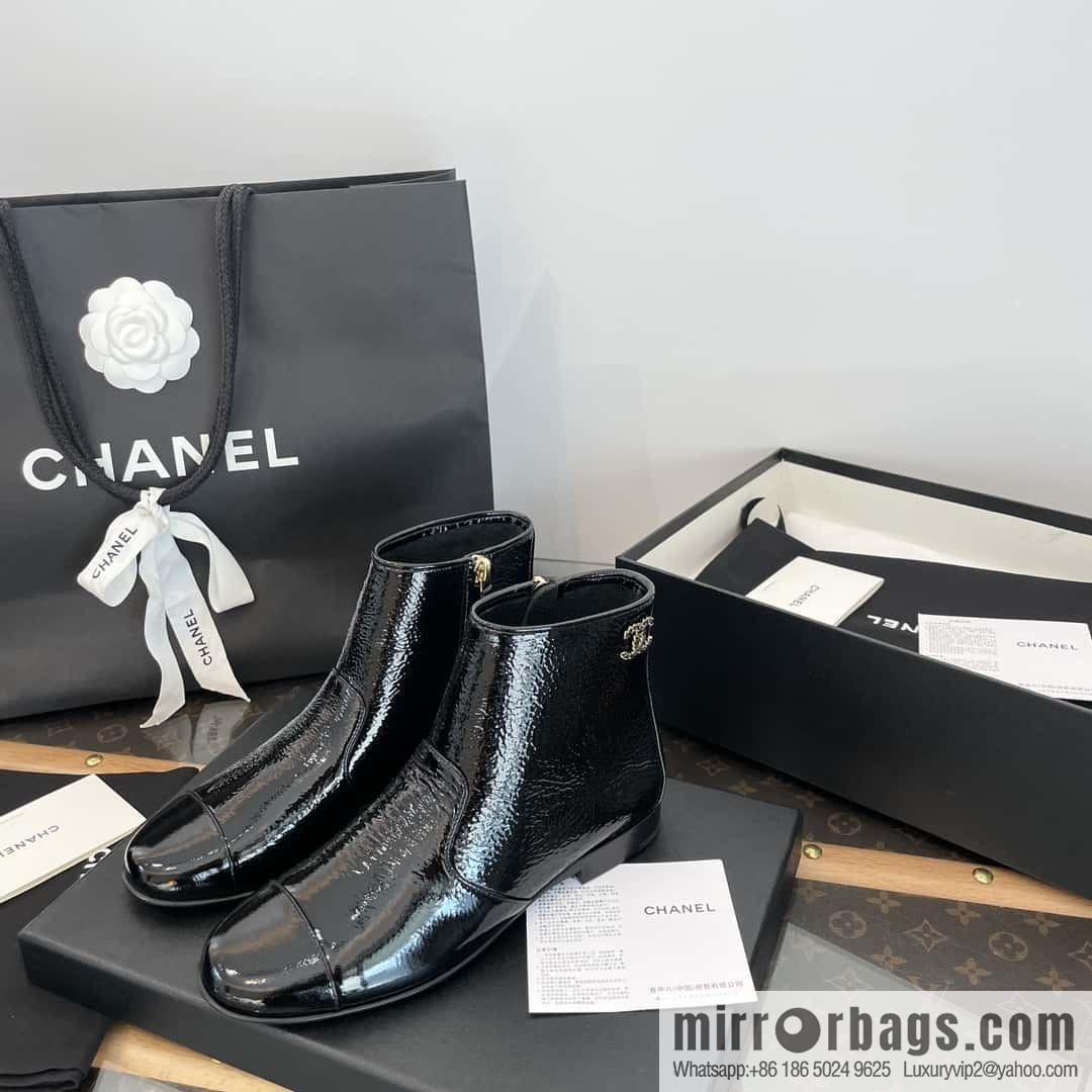 CHANEL Xiaoxiang Chelsea Boots