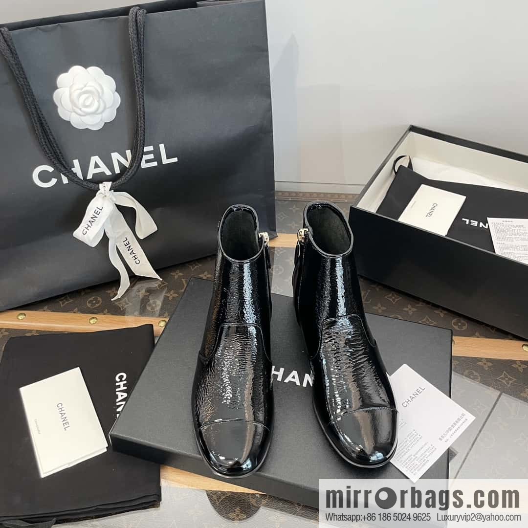CHANEL Xiaoxiang Chelsea Boots