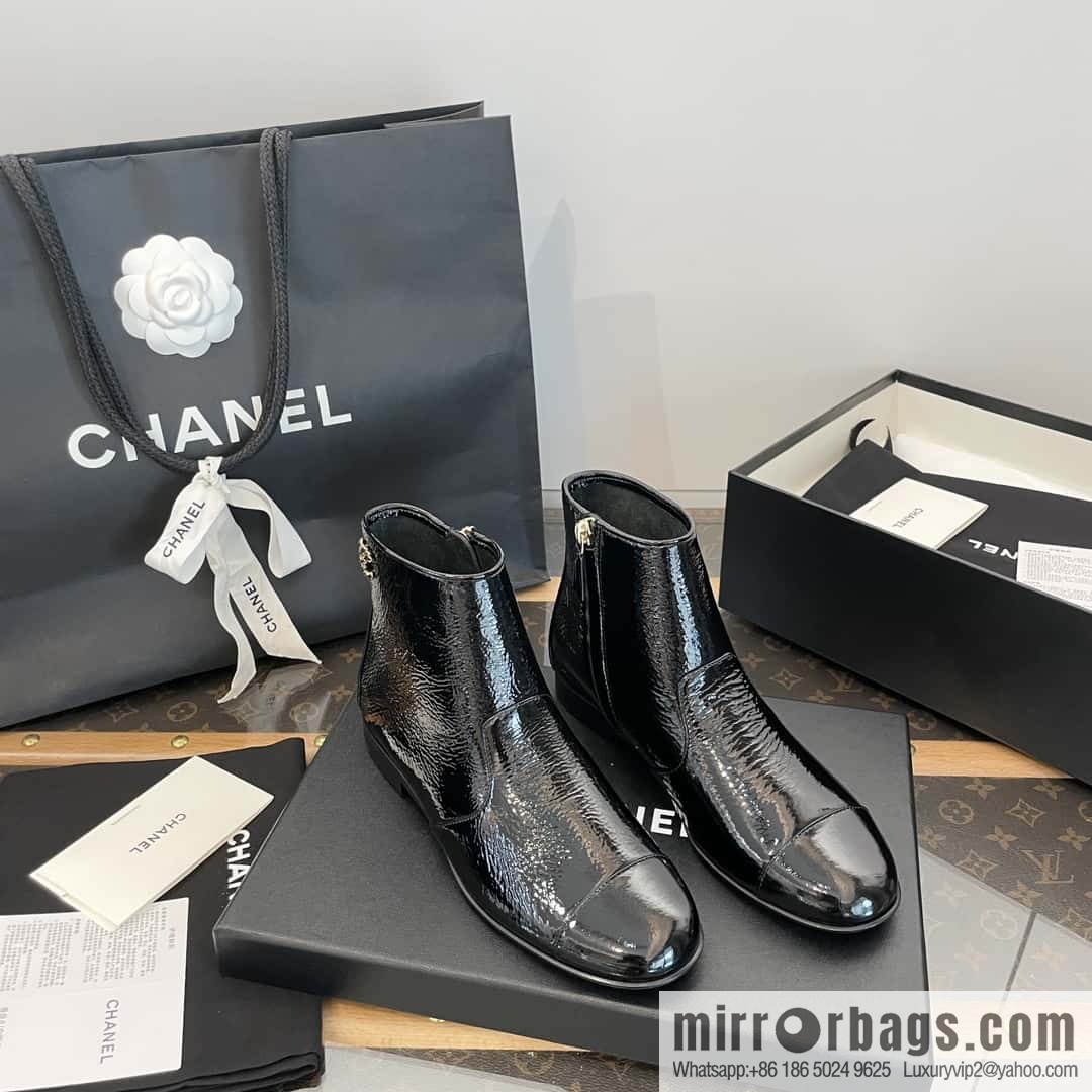 CHANEL Xiaoxiang Chelsea Boots