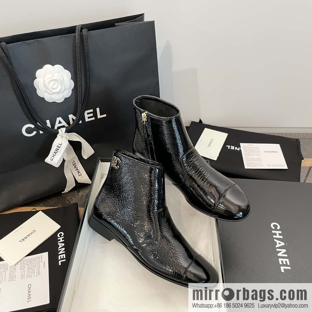 CHANEL Xiaoxiang Chelsea Boots