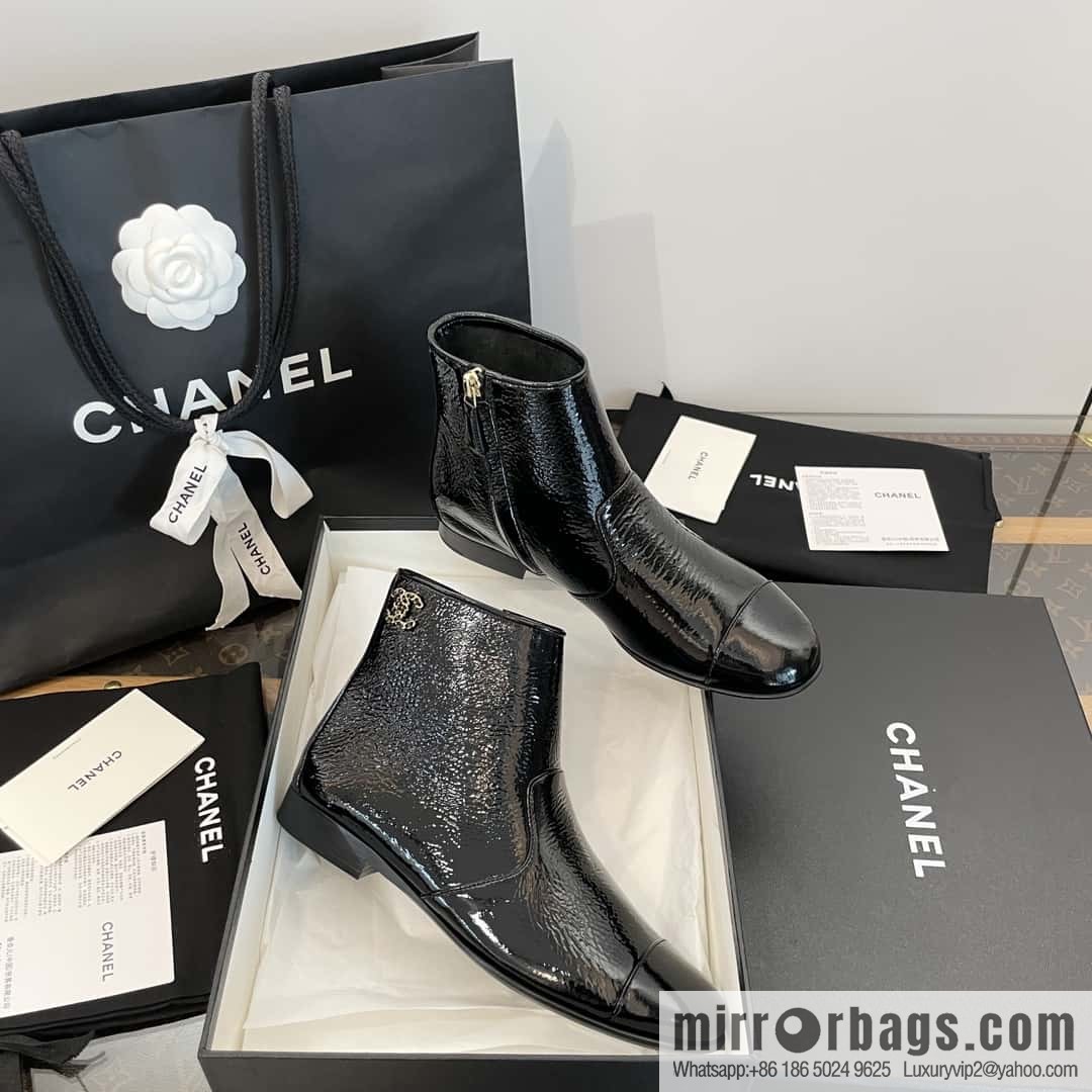 CHANEL Xiaoxiang Chelsea Boots