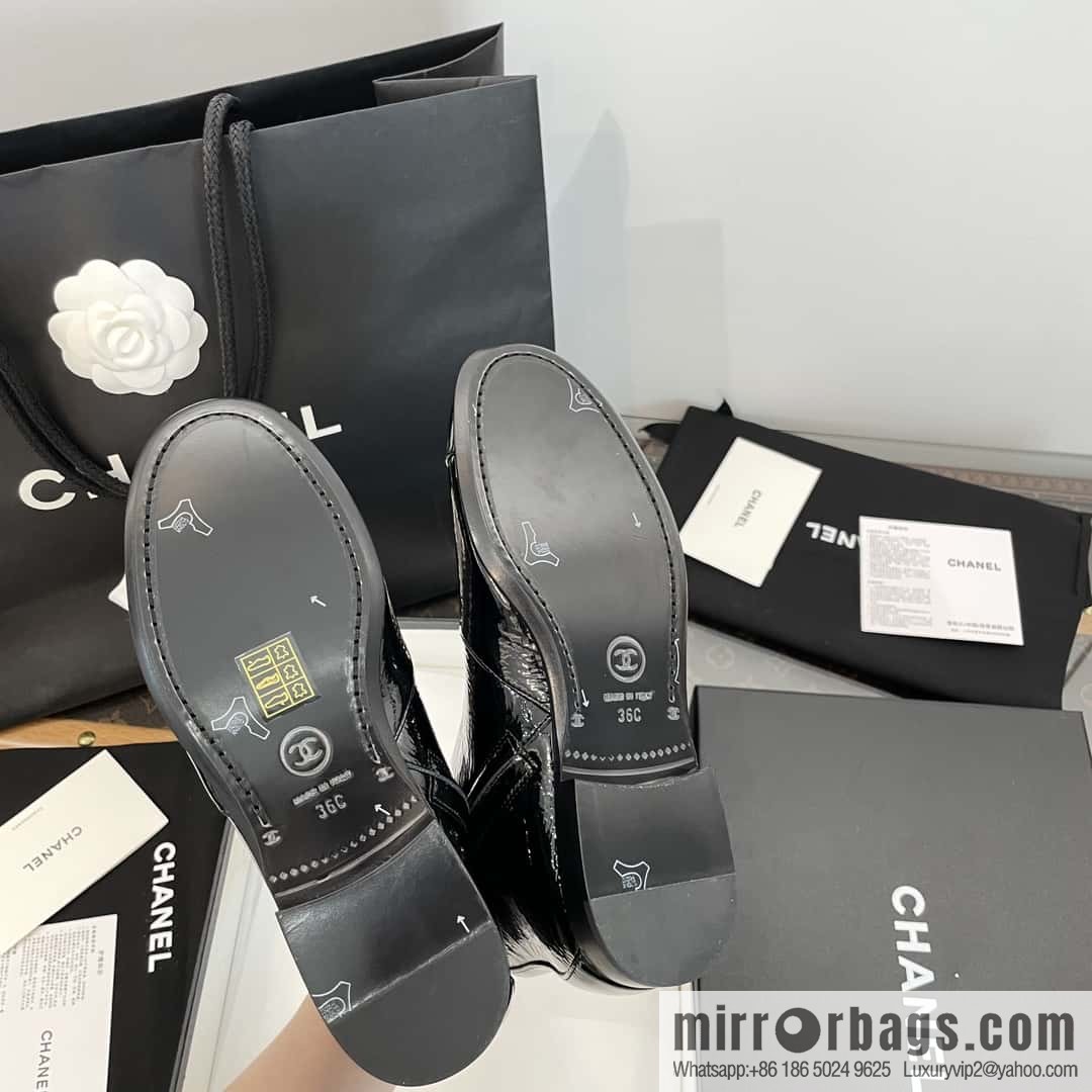 CHANEL Xiaoxiang Chelsea Boots