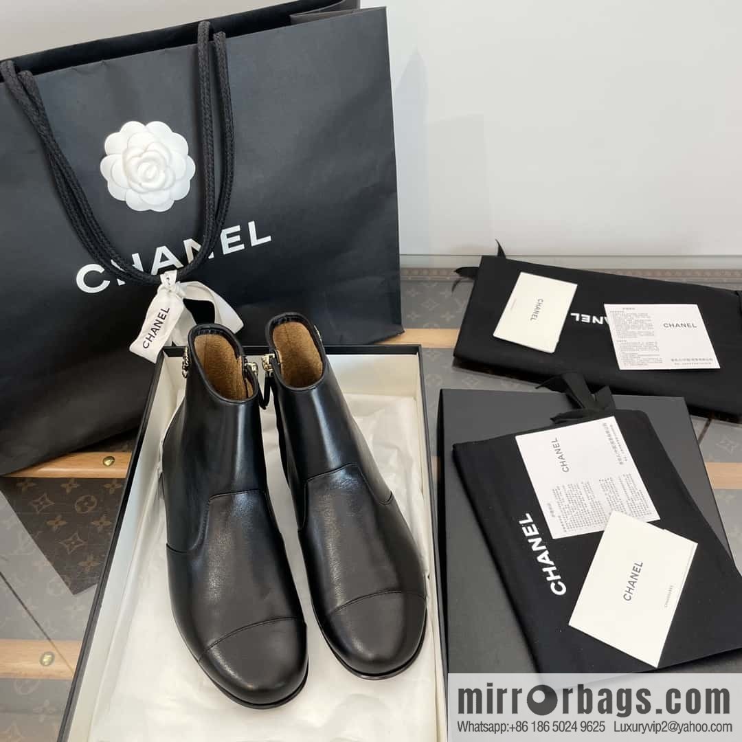 CHANEL Xiaoxiang Chelsea Boots