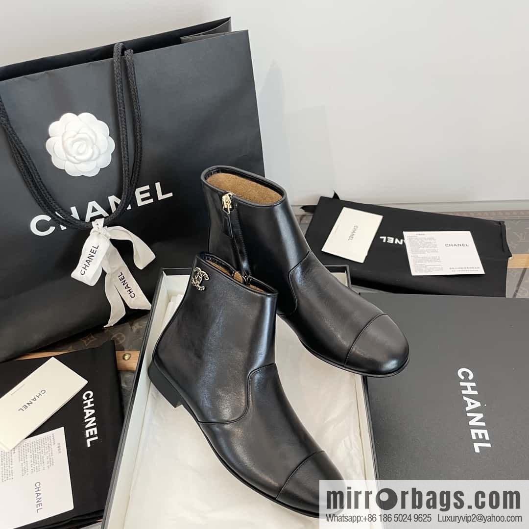 CHANEL Xiaoxiang Chelsea Boots