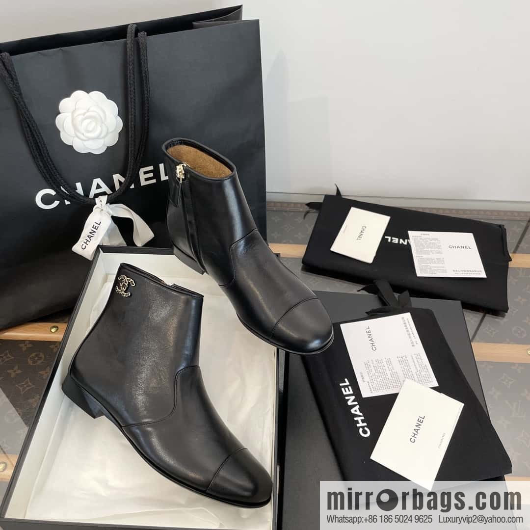CHANEL Xiaoxiang Chelsea Boots