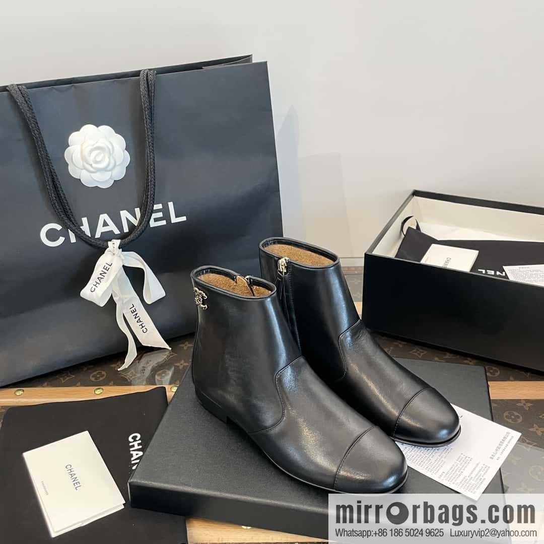 CHANEL Xiaoxiang Chelsea Boots