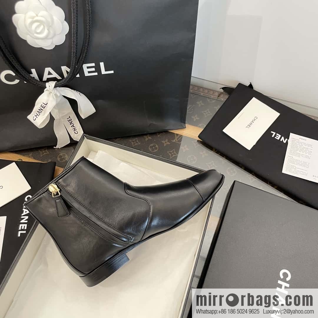 CHANEL Xiaoxiang Chelsea Boots