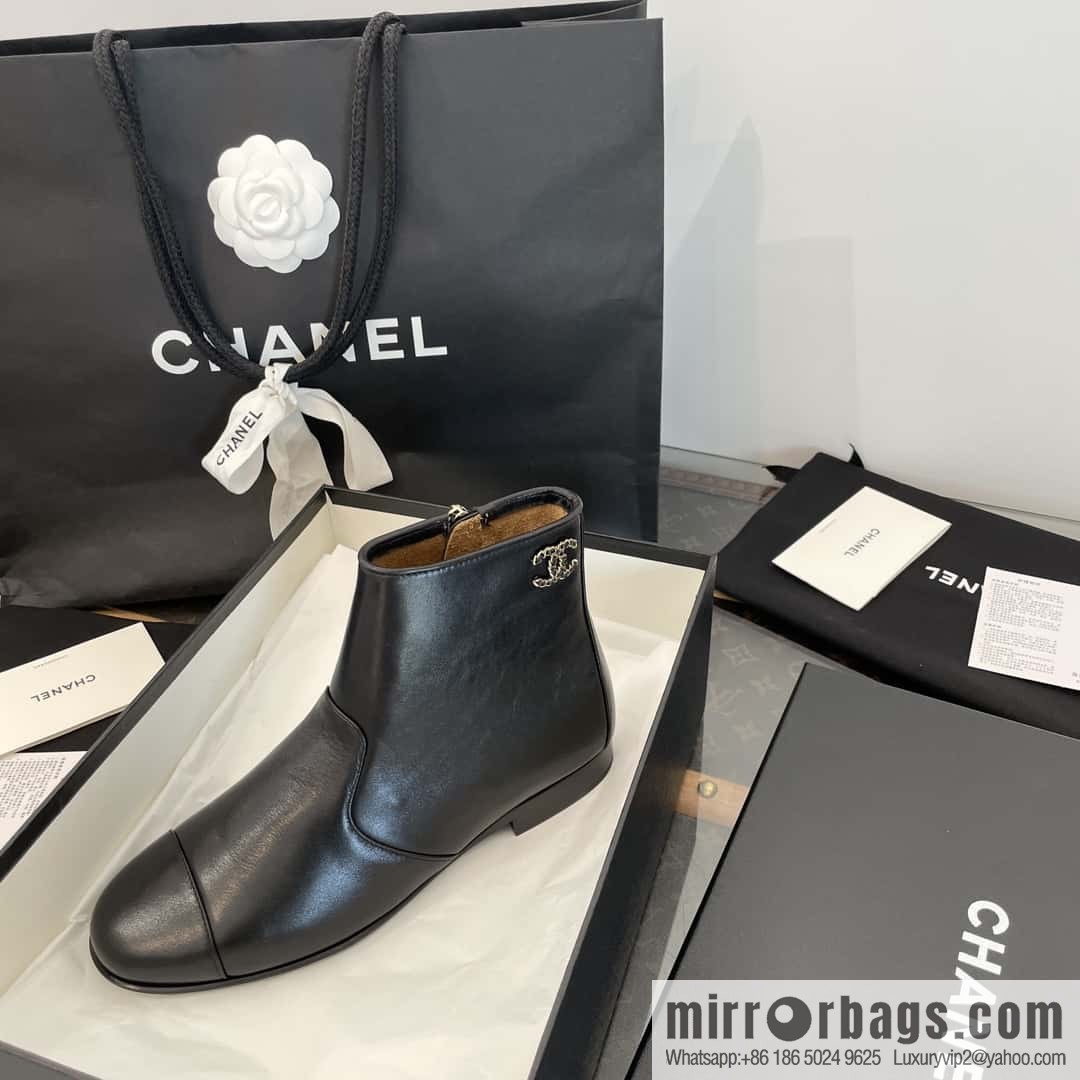 CHANEL Xiaoxiang Chelsea Boots