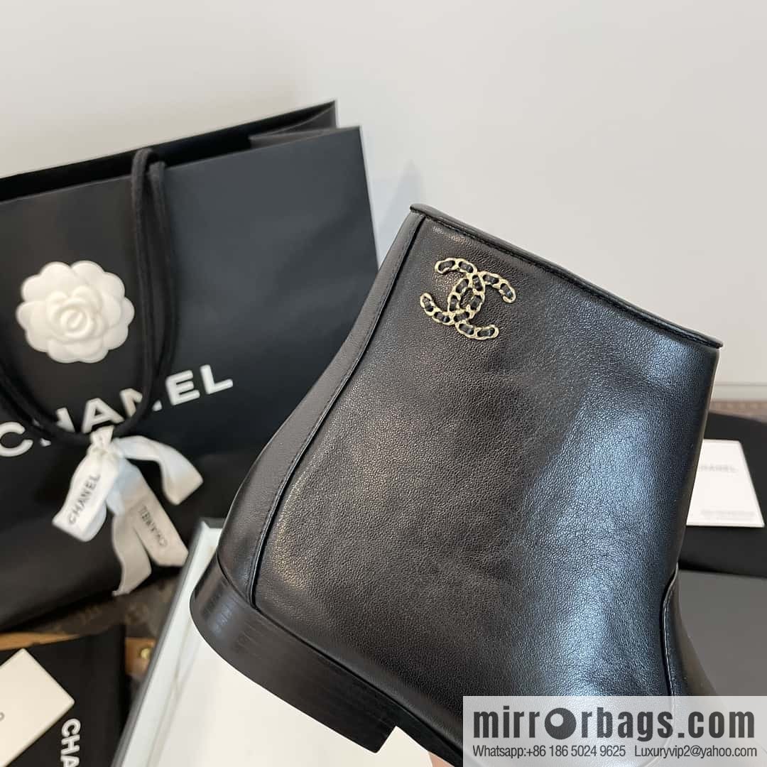 CHANEL Xiaoxiang Chelsea Boots