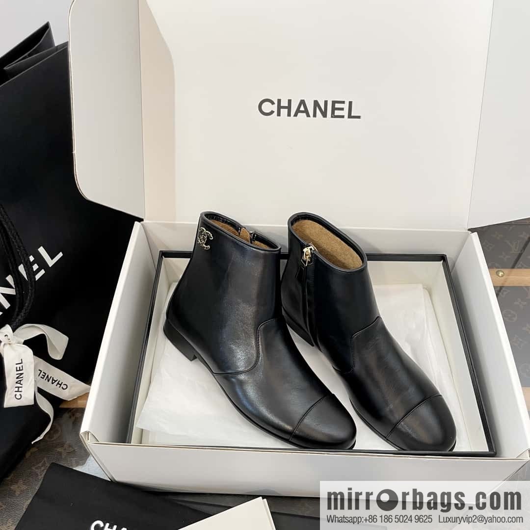 CHANEL Xiaoxiang Chelsea Boots