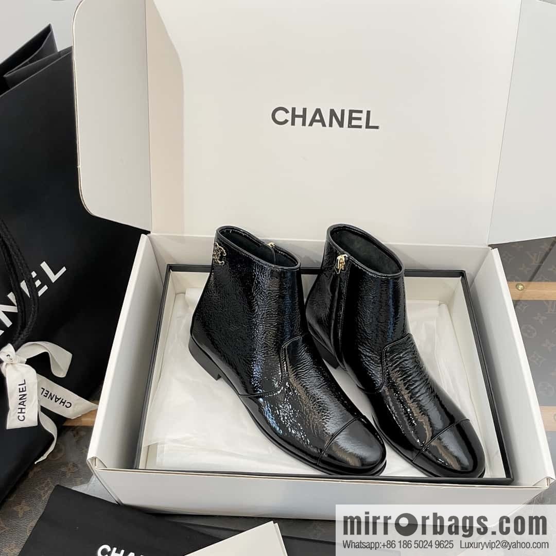 CHANEL Xiaoxiang Chelsea Boots