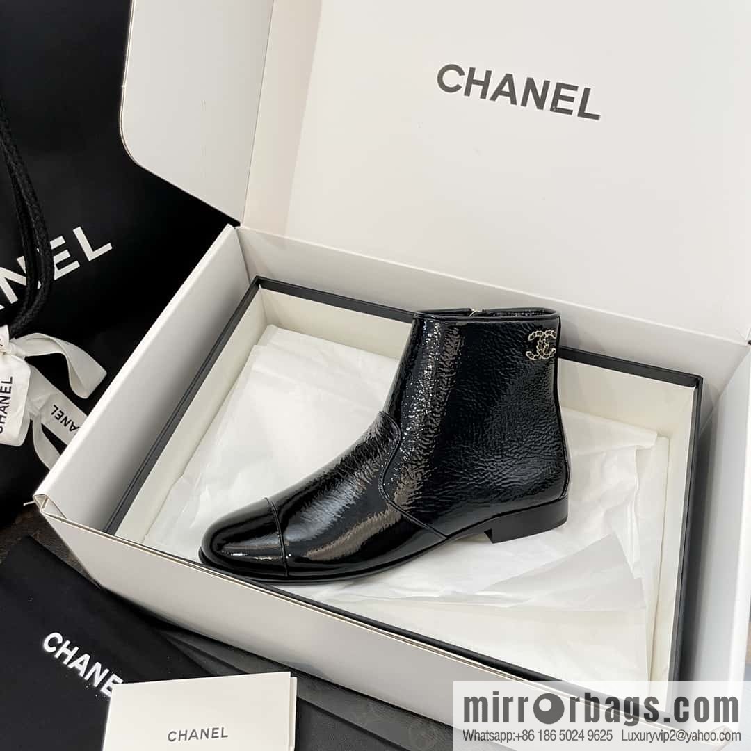 CHANEL Xiaoxiang Chelsea Boots
