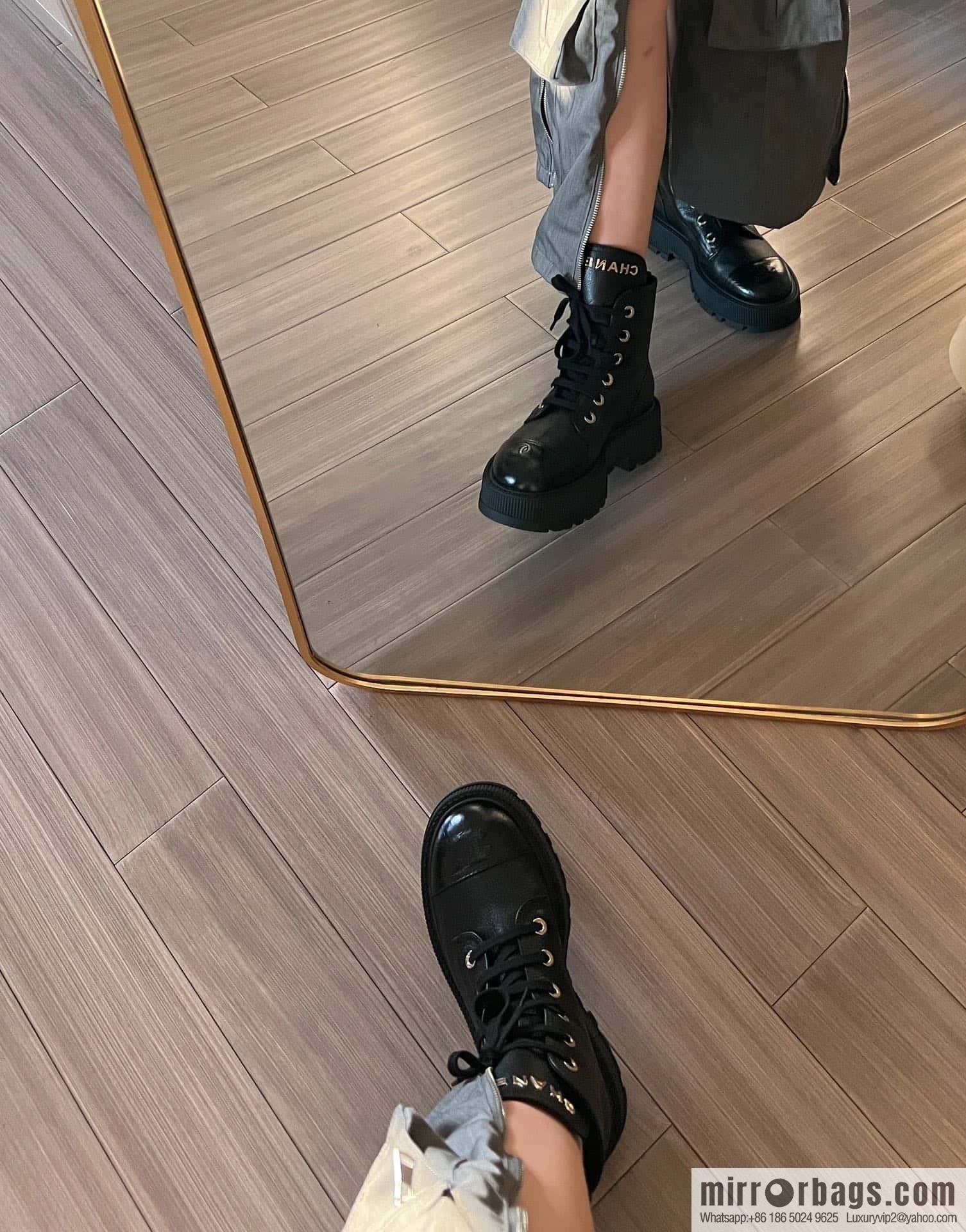 CHANEL Xiaoxiang thick-soled lace-up Martin booties