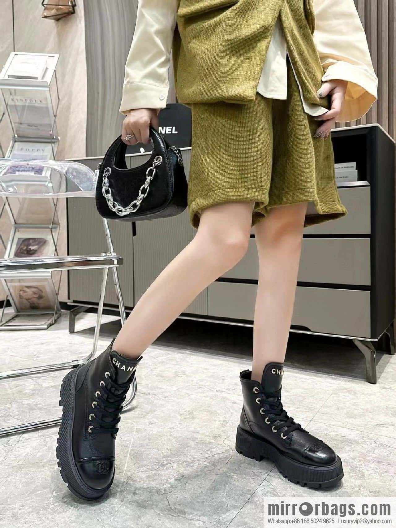 CHANEL Xiaoxiang thick-soled lace-up Martin booties