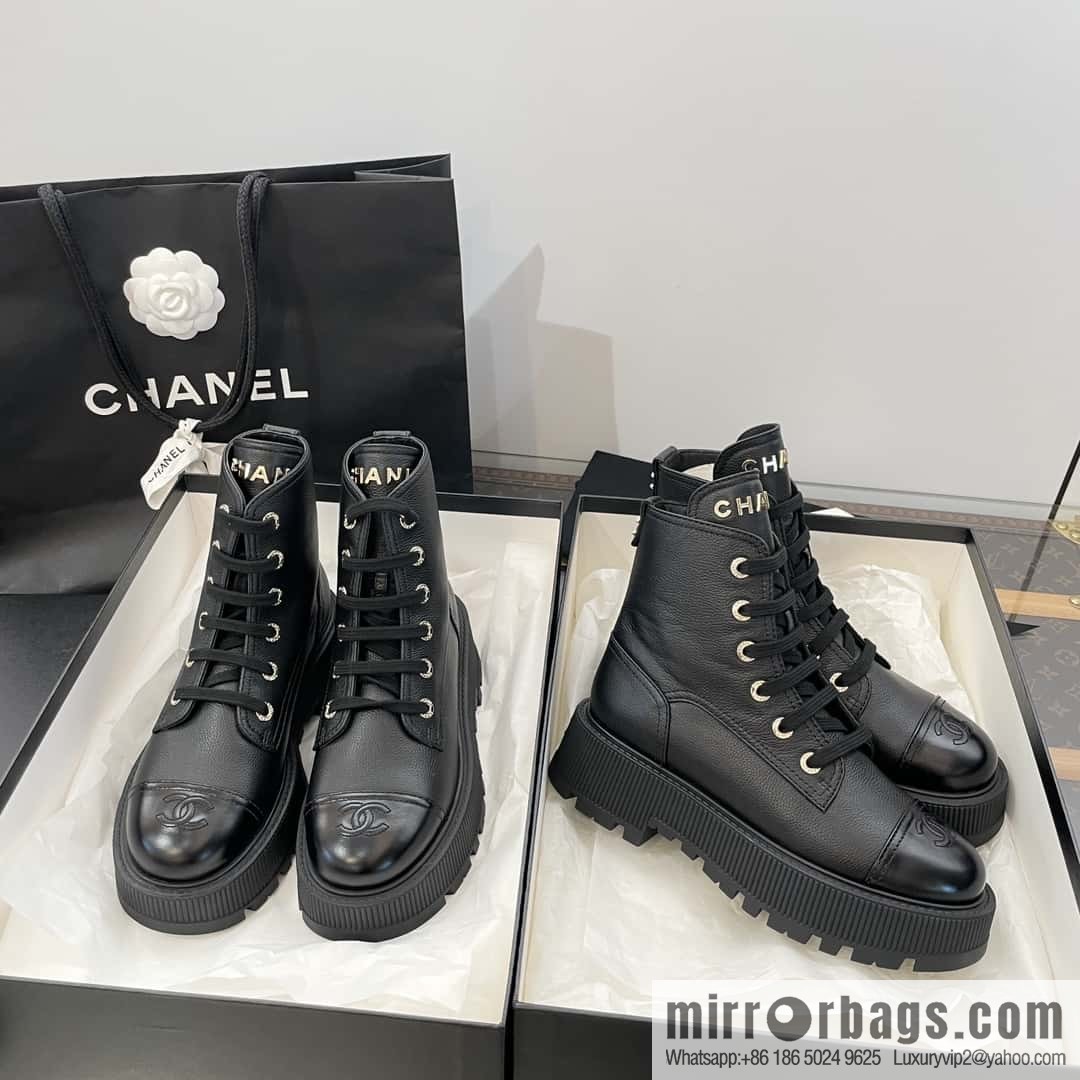 CHANEL Xiaoxiang thick-soled lace-up Martin booties