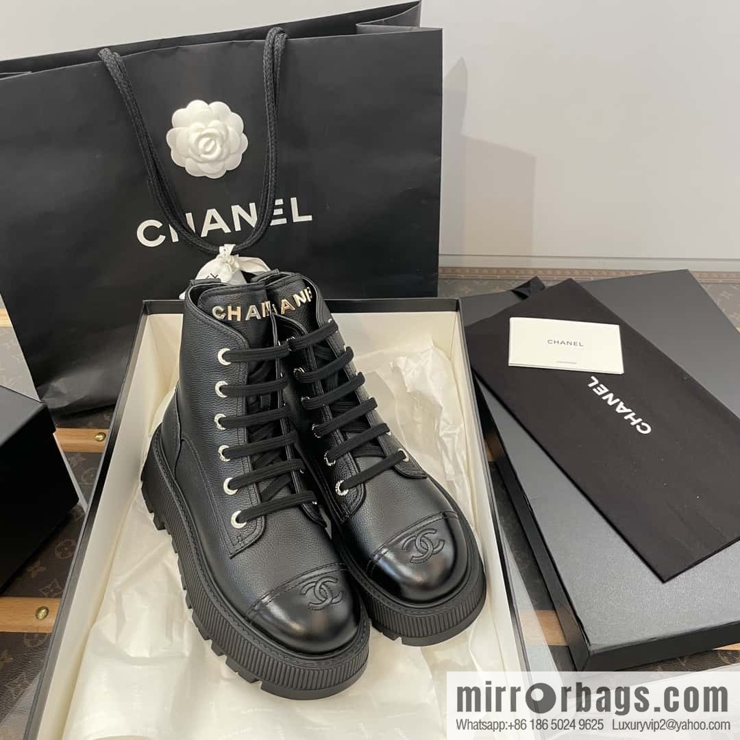 CHANEL Xiaoxiang thick-soled lace-up Martin booties