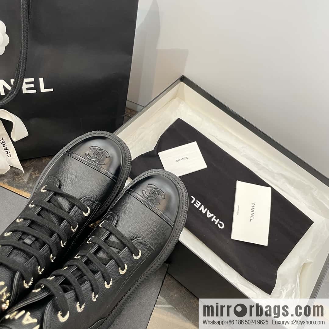 CHANEL Xiaoxiang thick-soled lace-up Martin booties