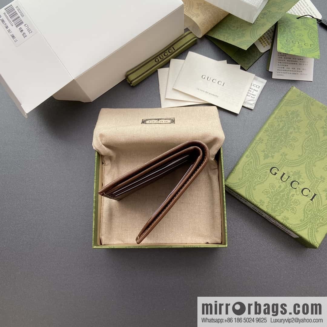 GUCCI interlocking double G wallet model number 671652 92TCG 8563
