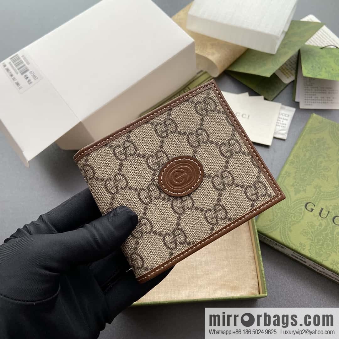 GUCCI interlocking double G wallet model number 671652 92TCG 8563