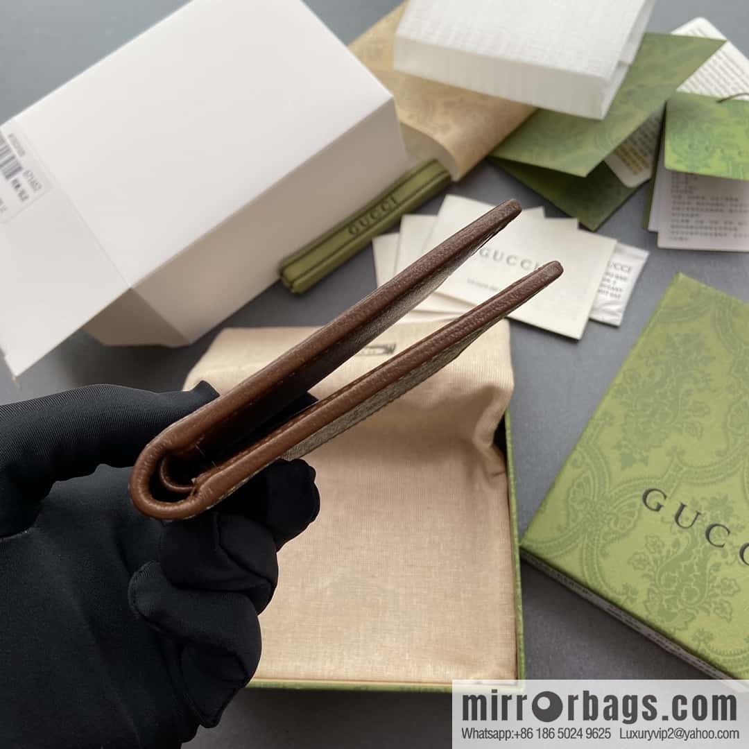 GUCCI interlocking double G wallet model number 671652 92TCG 8563