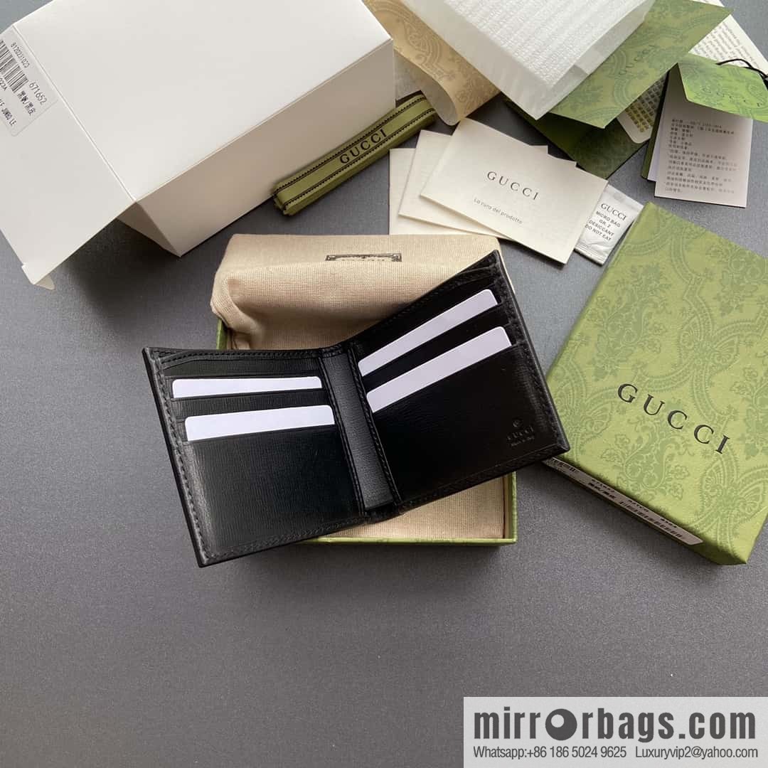 GUCCI interlocking double G wallet model number 671652 92TCN 1000