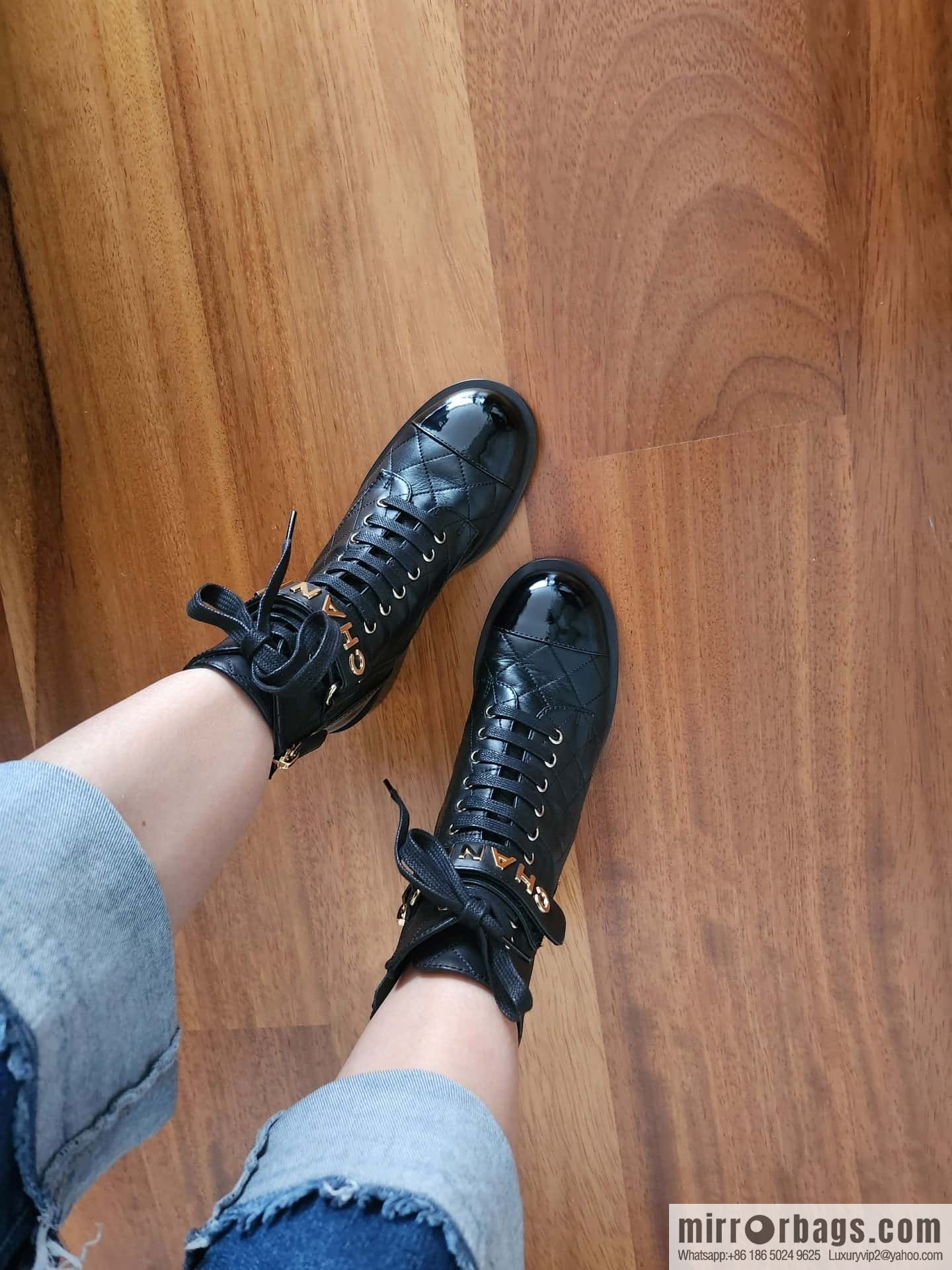 CHANEL Xiaoxiang rhombus letter side zipper locomotive short boots