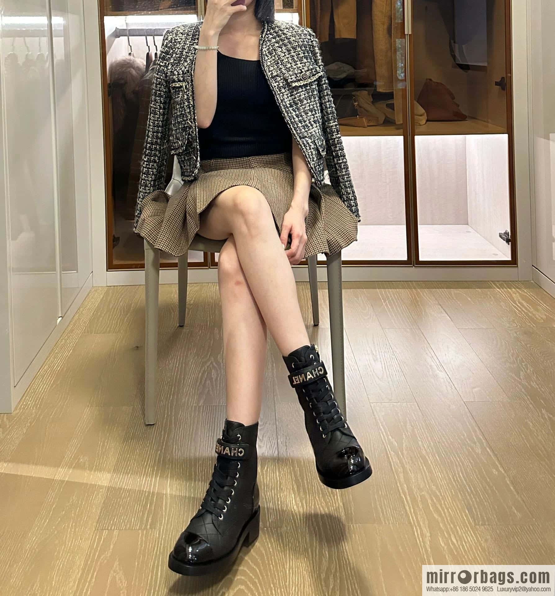 CHANEL Xiaoxiang rhombus letter side zipper locomotive short boots