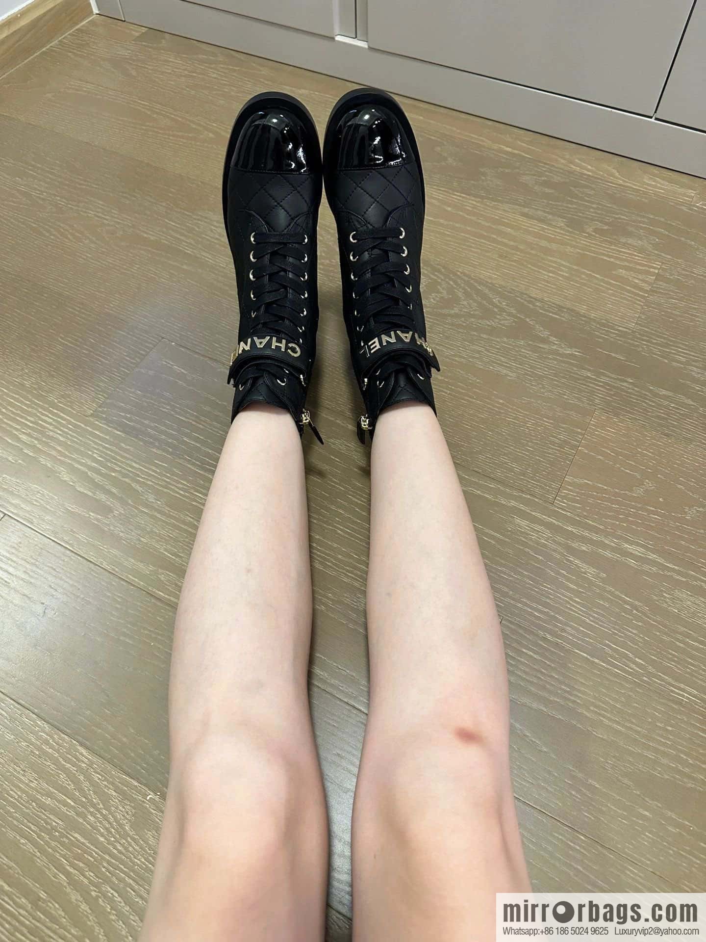 CHANEL Xiaoxiang rhombus letter side zipper locomotive short boots