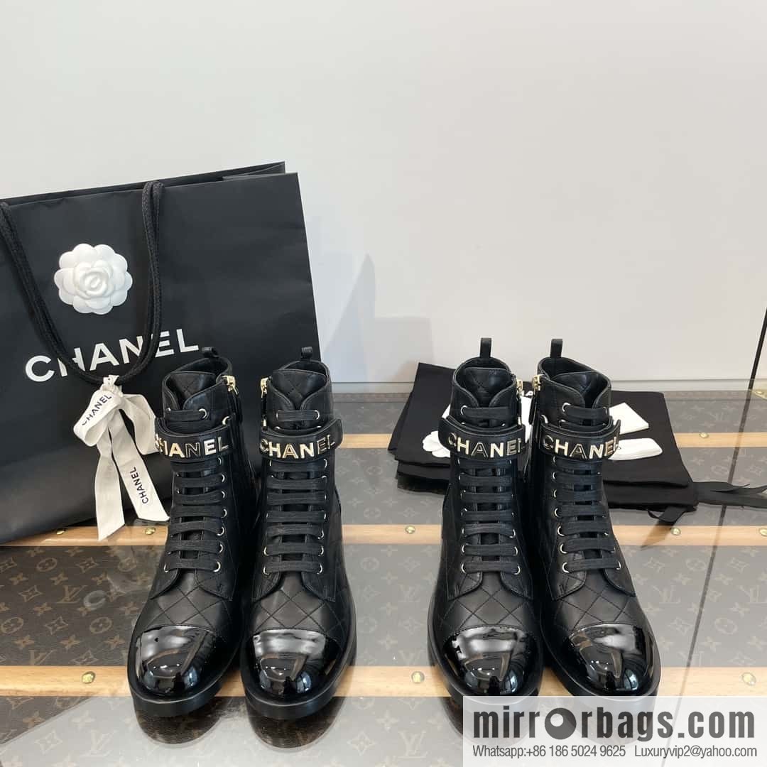 CHANEL Xiaoxiang rhombus letter side zipper locomotive short boots