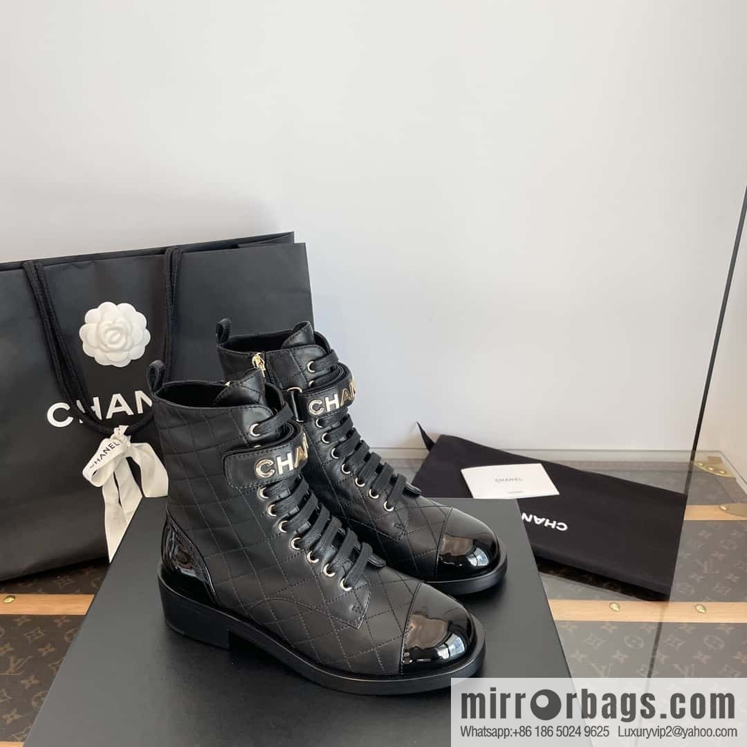 CHANEL Xiaoxiang rhombus letter side zipper locomotive short boots